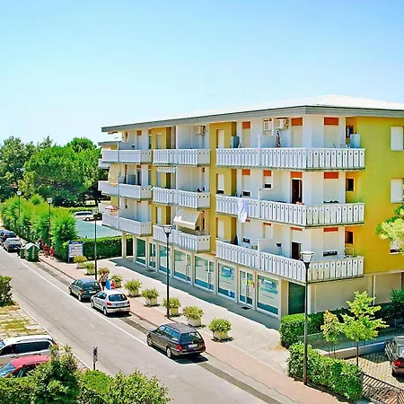 Diana, Lido Del Sole Apartment *